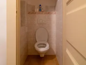 Pronájem bytu 2+1, Praha - Bubeneč, Čechova, 70 m2