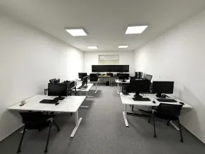 Pronájem kanceláře, Brno - Židenice, Kosmákova, 38 m2