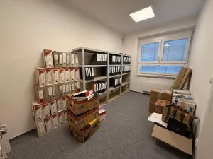 Pronájem kanceláře, Brno - Židenice, Kosmákova, 12 m2