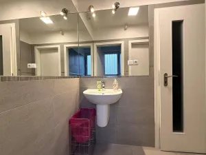 Pronájem kanceláře, Brno - Židenice, Kosmákova, 12 m2