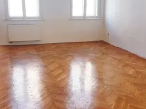 Pronájem bytu 1+kk, Praha - Smíchov, Grafická, 32 m2