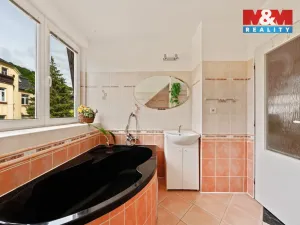 Pronájem bytu 2+1, Děčín - Děčín II-Nové Město, Lužická, 71 m2