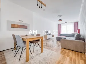 Pronájem bytu 1+kk, Praha - Strašnice, Zvěřinova, 51 m2