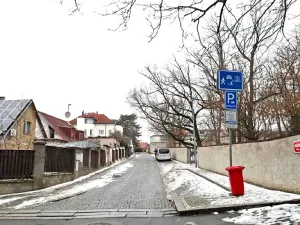 Prodej garáže, Praha - Dejvice, Pražákovská, 16 m2