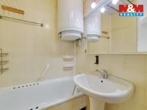 Pronájem bytu 2+1, Velká Hleďsebe, 43 m2