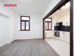 Pronájem bytu 2+kk, Kladno, Dr. Vrbenského, 48 m2