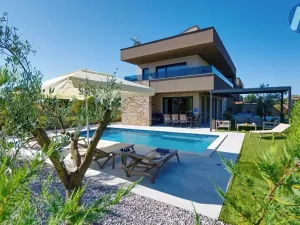 Prodej rodinného domu, Marčana, Chorvatsko, 200 m2