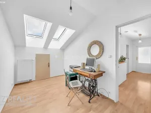 Prodej bytu 4+kk, Praha - Zbraslav, Jaromíra Vejvody, 187 m2