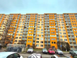 Pronájem bytu 3+1, Praha - Modřany, Vokrojova, 73 m2
