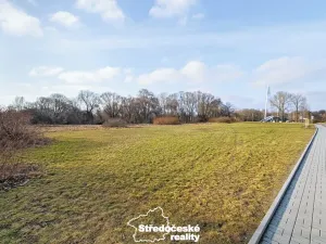 Prodej podílu komerčního pozemku, Čelákovice, 13487 m2