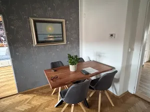 Pronájem bytu 3+1, Praha - Vinohrady, Budečská, 101 m2