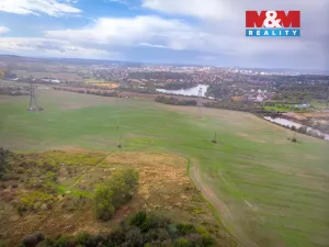 Prodej pole, Praha - Šeberov, 2421 m2