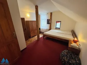 Pronájem restaurace, Horní Maršov, Třída Josefa II., 320 m2