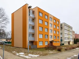 Prodej bytu 2+1, Suchdol nad Lužnicí, sídl. 9. května, 57 m2