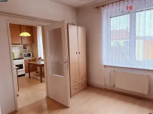 Prodej bytu 2+1, Sázava, Sídliště 9. května, 57 m2