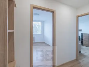 Pronájem bytu 2+kk, Praha - Troja, 40 m2