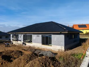 Prodej rodinného domu, Kladruby, 220 m2