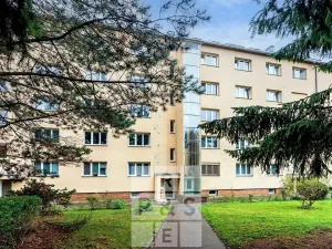 Prodej bytu 2+kk, Praha - Radlice, Na Farkáně III, 60 m2