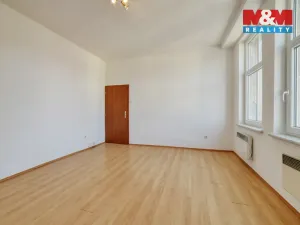 Prodej bytu 2+kk, Mariánské Lázně, Husova, 48 m2