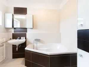 Prodej bytu 3+kk, Praha - Hostavice, U Hostavického potoka, 101 m2