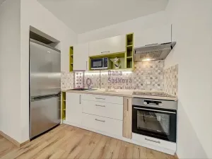 Pronájem bytu 2+kk, Jindřichův Hradec, Nušlova, 40 m2