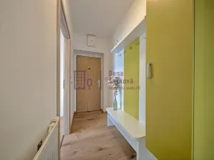 Pronájem bytu 2+kk, Jindřichův Hradec, Nušlova, 40 m2