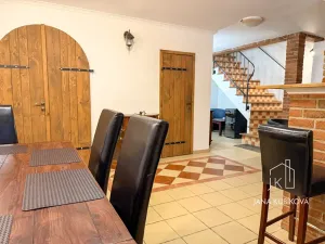 Pronájem ubytování, Valtice, Josefská, 251 m2