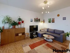 Prodej bytu 4+1, Praha - Černý Most, Kuttelwascherova, 97 m2