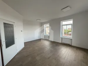 Pronájem bytu 1+kk, České Budějovice - České Budějovice 5, Ledenická, 32 m2