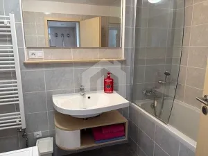 Pronájem bytu 2+kk, Třeboň - Třeboň II, Dukelská, 75 m2