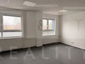 Pronájem kanceláře, Hradec Králové, Pardubická, 82 m2