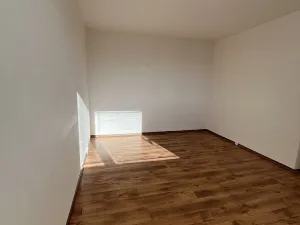 Pronájem bytu 1+1, Kladno, Na vyhaslém, 35 m2