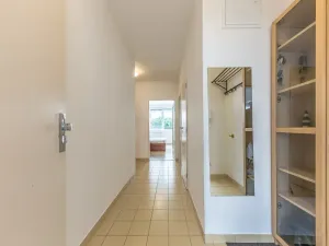 Prodej bytu 3+kk, Praha - Hostavice, U Hostavického potoka, 70 m2