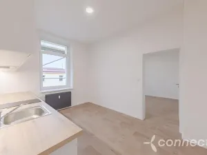 Prodej bytu 2+kk, Přerov, Husova, 43 m2