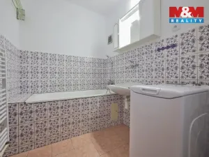 Prodej bytu 4+1, Pelhřimov, Olešenská, 84 m2