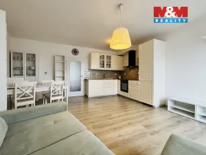 Pronájem bytu 2+kk, Jihlava, Kainarova, 66 m2