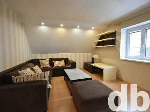 Pronájem bytu 3+kk, Karlovy Vary, Chelčického, 71 m2