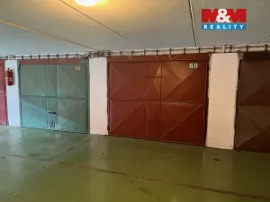 Pronájem garáže, Kladno, Bellevue, 17 m2