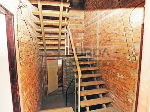 Prodej podílu rodinného domu, Zeleneč, Kasalova, 285 m2