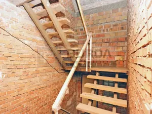 Prodej podílu rodinného domu, Zeleneč, Kasalova, 285 m2