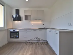 Pronájem bytu 1+1, Chomutov, akademika Heyrovského, 35 m2