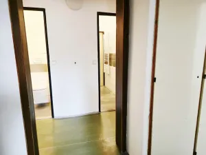 Prodej bytu 3+1, Praha - Kobylisy, Rajmonova, 70 m2