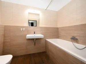 Pronájem bytu 2+kk, Praha - Karlín, U Mlýnského kanálu, 67 m2