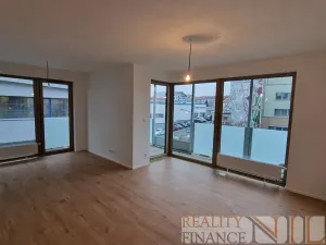 Pronájem bytu 2+kk, Plzeň, Zahradní, 56 m2