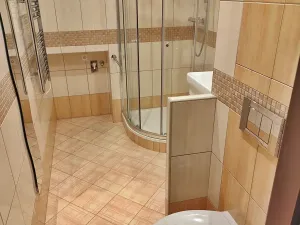 Pronájem bytu 2+1, Jablonec nad Nisou, Křišťálová, 63 m2