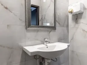 Pronájem obchodního prostoru, Mělník, Bezručova, 103 m2