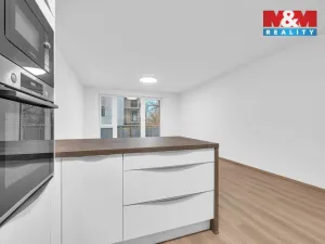 Pronájem bytu 2+kk, Pardubice - Zelené Předměstí, nábřeží Závodu míru, 79 m2