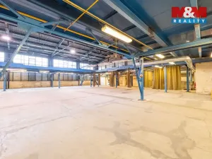 Prodej výrobních prostor, Slavičín, 714 m2