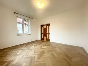 Pronájem bytu 1+1, Liberec, Hálkova, 55 m2