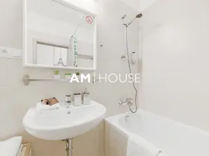 Pronájem bytu 2+kk, Praha - Karlín, Thámova, 58 m2